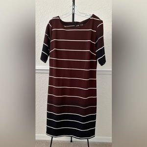 ILE New York Dress, Brown/Tan/Black striped dress
Zippered back
Size 12